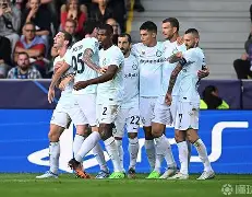 开元棋牌网站-球员比赛的必须装备包括